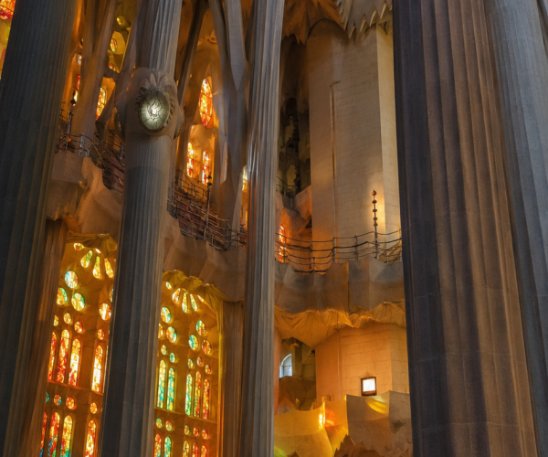 Ertekek-Iskolaja-Fontos-infok-Spanyolorszag-Sagrada-Familia